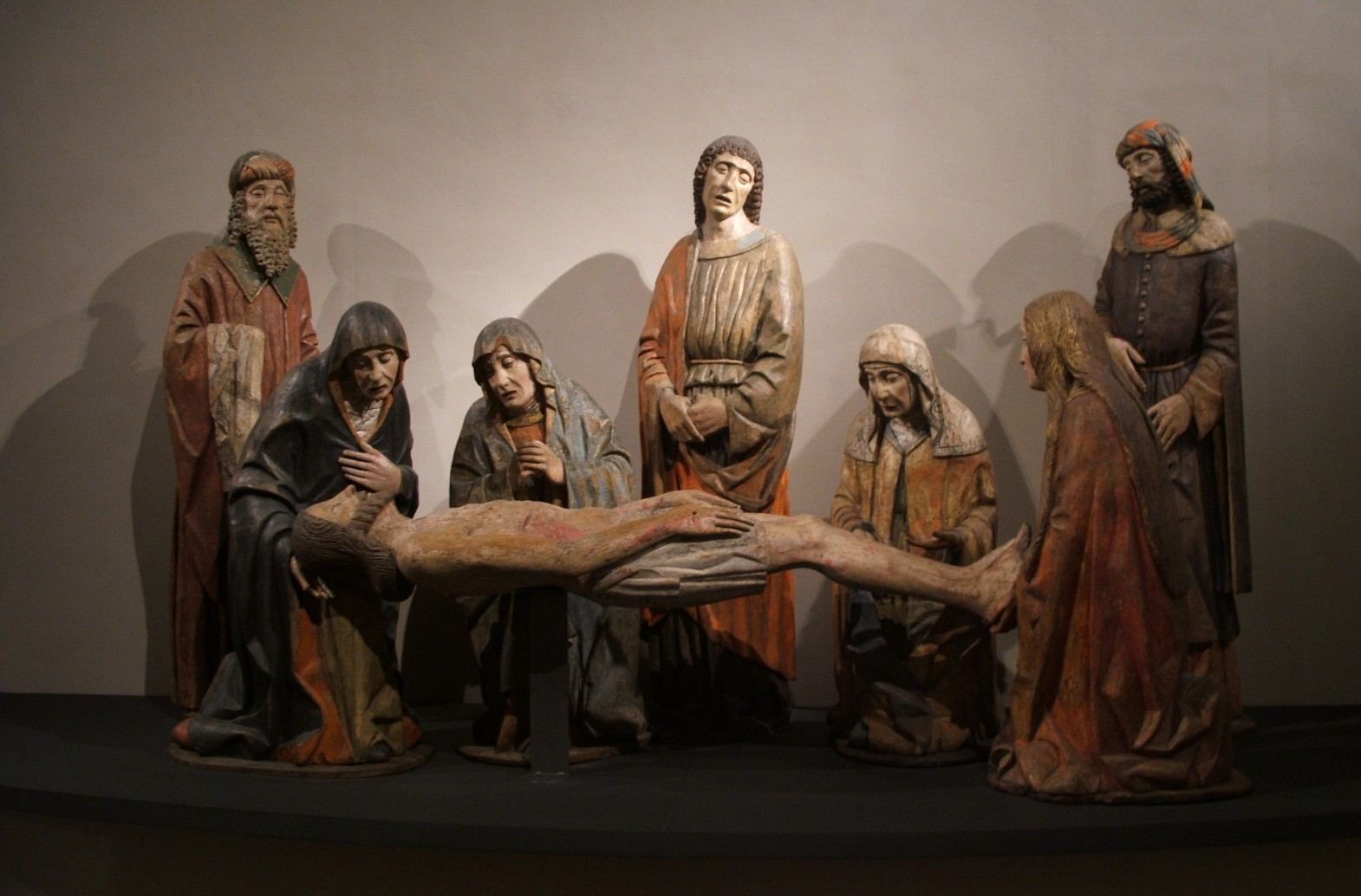 Museo_Civico_d'Arte_Antica_di_Torino-Compianto_sul_Cristo_morto-080408015